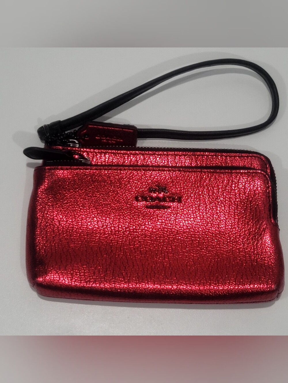Coach Metallic Red Wristlet Double Zip Pouch with Hang Tag Great Cond - Picture 4 of 14